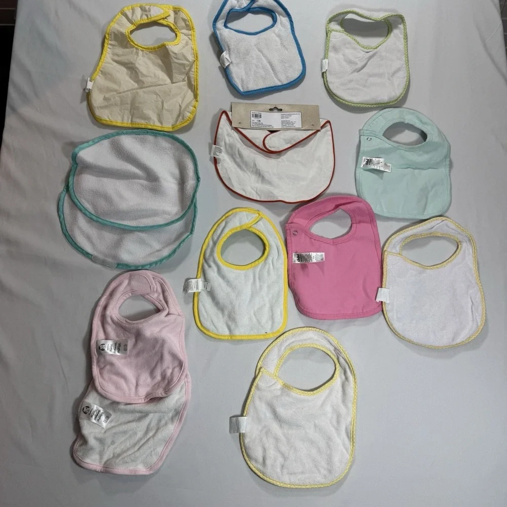 Gerber Baby Bib & Burp Cloth Mixed Lot Multicolor Family/Animals/Thanksgiving